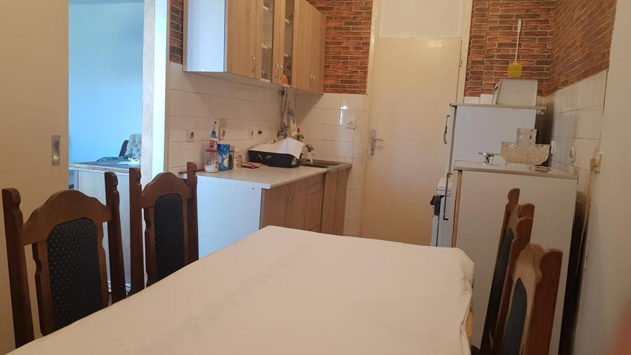 Апартаменты Baston Rent Подгорица Экстерьер фото