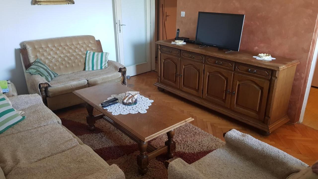 Апартаменты Baston Rent Подгорица Экстерьер фото